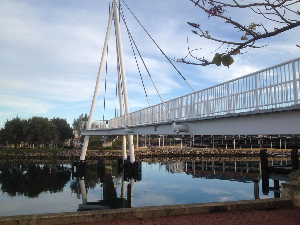 Mandurah Ocean Marina Chalets Buitenkant foto