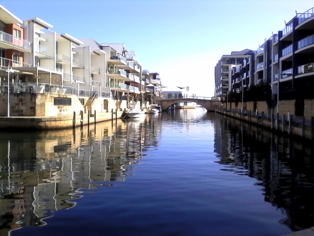 Mandurah Ocean Marina Chalets Buitenkant foto