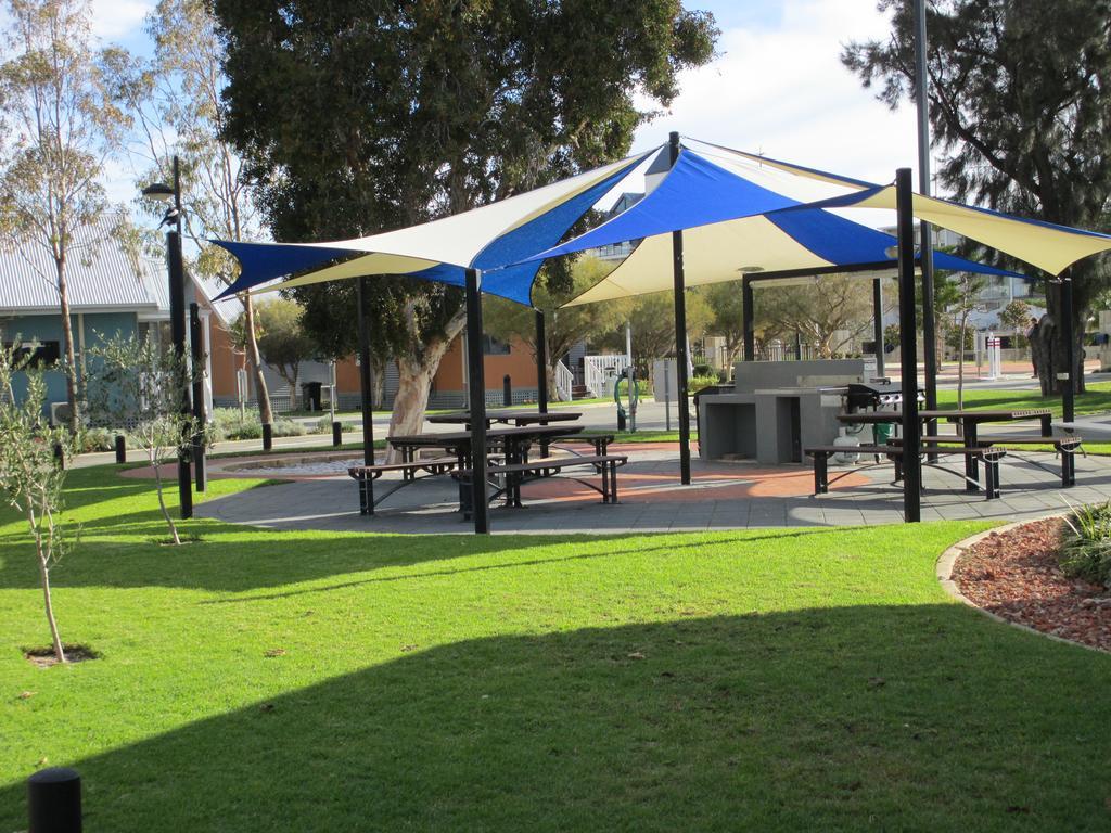 Mandurah Ocean Marina Chalets Buitenkant foto