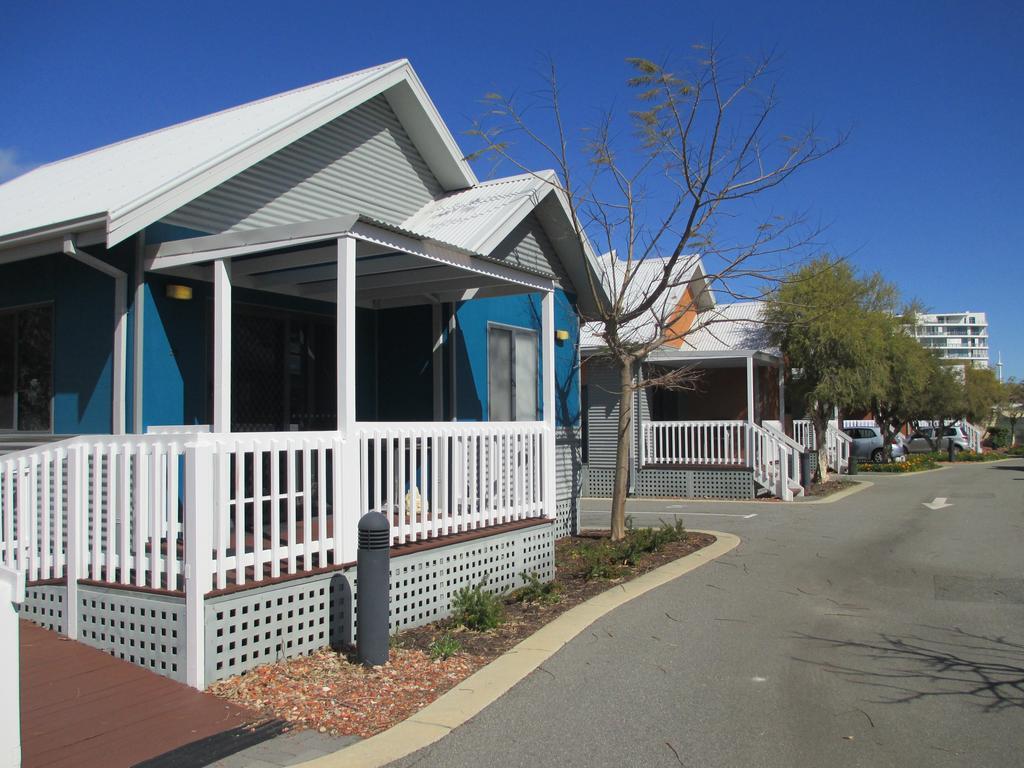 Mandurah Ocean Marina Chalets Buitenkant foto