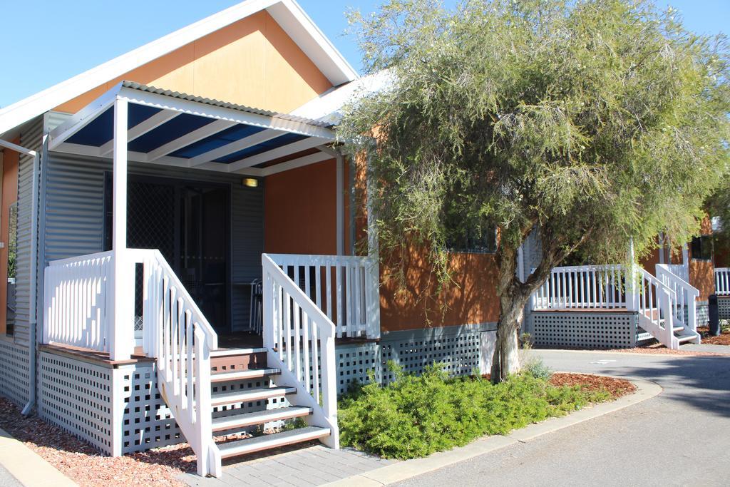 Mandurah Ocean Marina Chalets Buitenkant foto