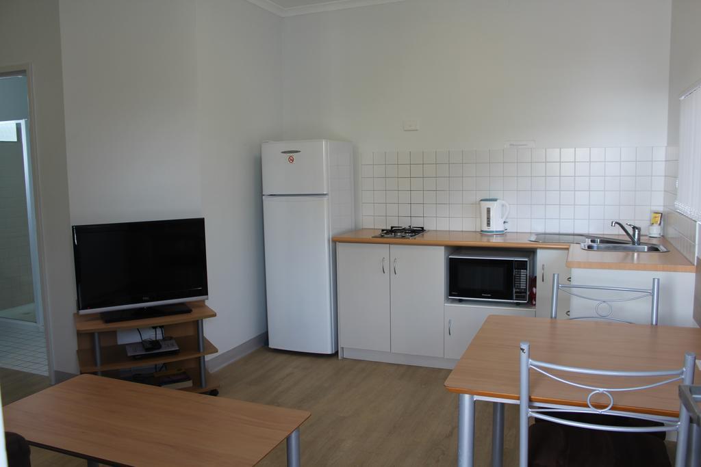 Mandurah Ocean Marina Chalets Buitenkant foto